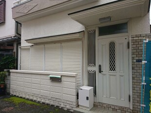 西立花町アート貸家の物件外観写真